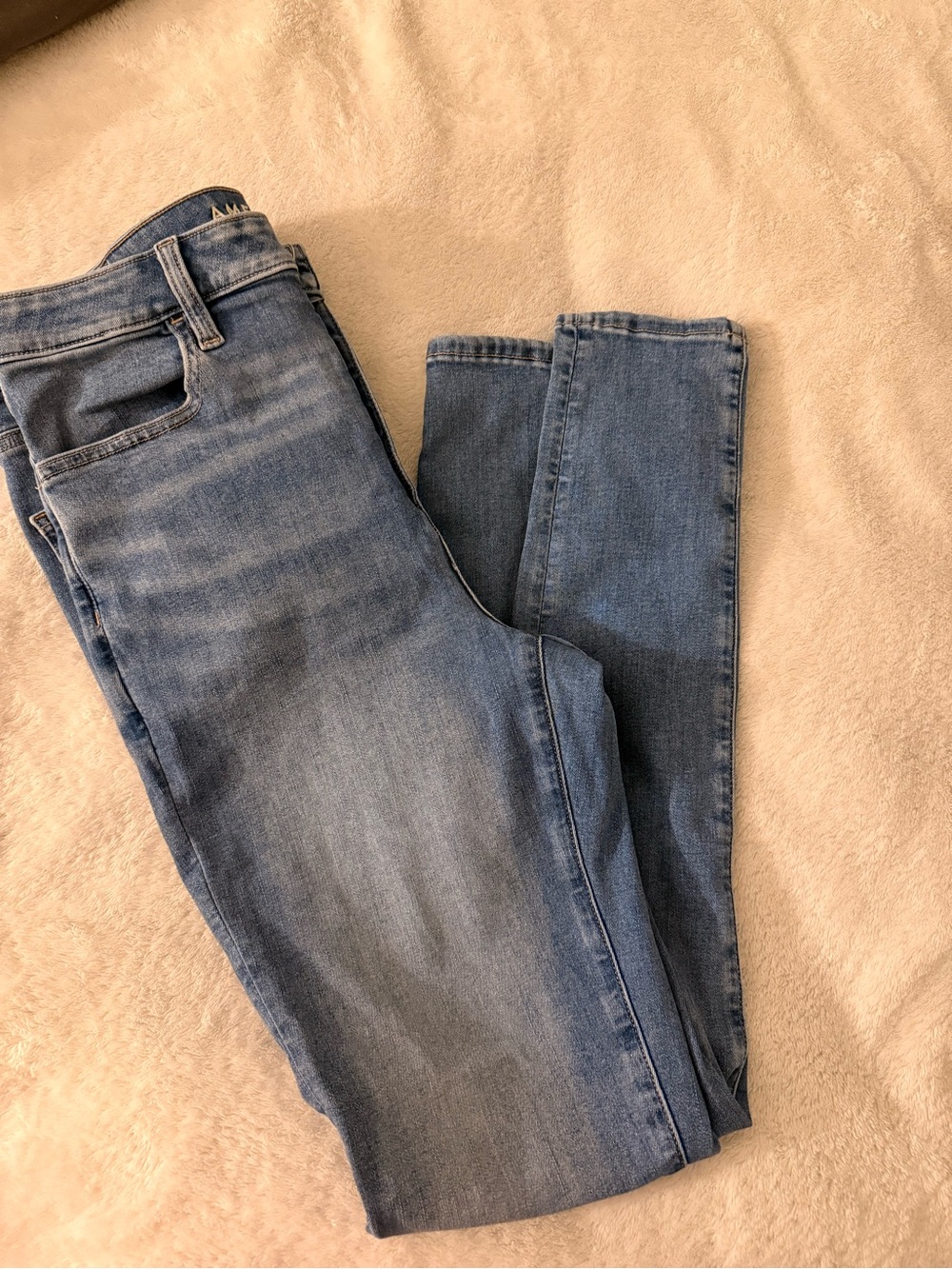 American Eagle Outfitters Light Blue Skinny Jeans